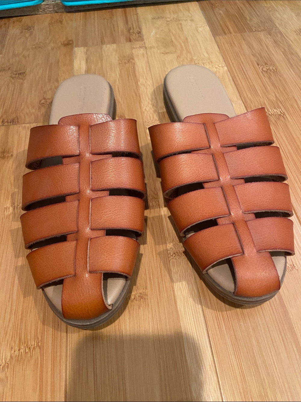 Old Navy Men's Brown Leather Weave Slide Sandals